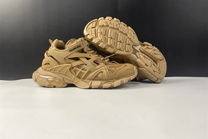 Ba*len*cia*ga track 568615 w3ag1 2706