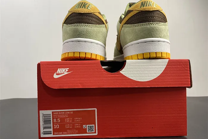 Nike Dunk Low Dusty Olive Pro Gold DH5360 300