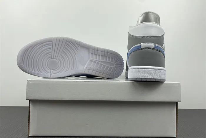 JORDAN 1 MID WOLF GREY ALUMINIUM BQ6472-105