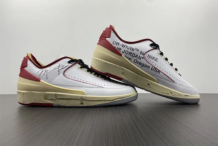 OFF-WHITE X AIR JORDAN 2 RETRO LOW SP DJ4375-106