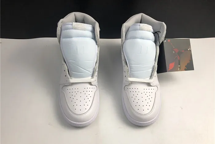 Air Jordan 1 Retro High 