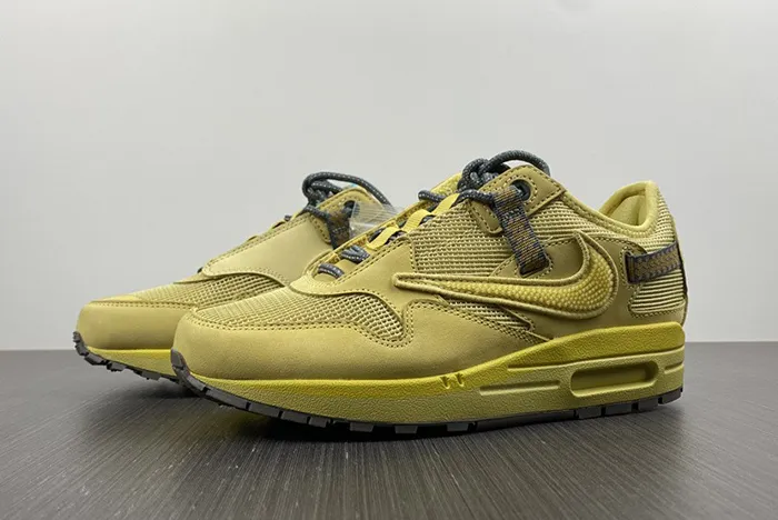 Travis Scott x Nike Air Max 1 Wheat DO9392-700