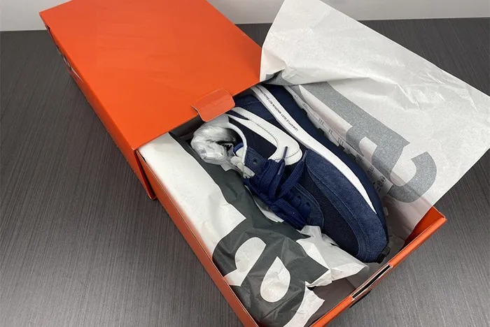 SACAI NIKE FRAGMENT DH2684 400