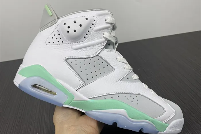 Air Jordan 6 Mint Foam DQ4914-103 2022