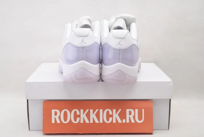 Air Jordan 11 Low Pure Violet AH7860-101