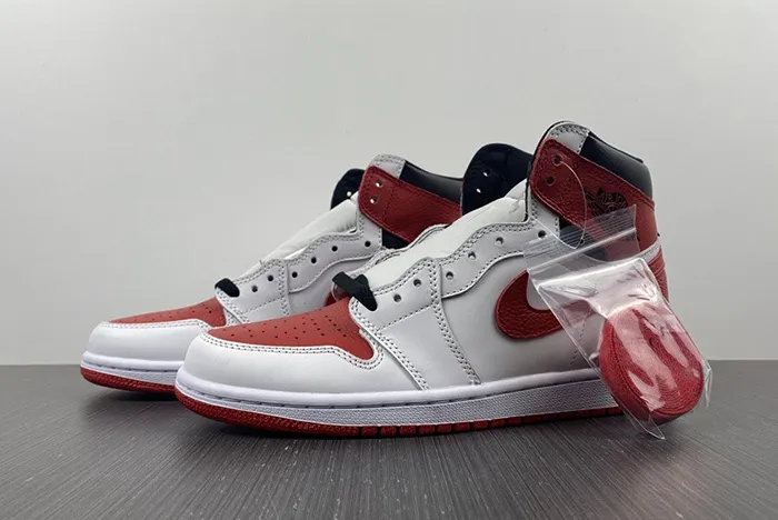 Jordan 1 Retro High OG Heritage 555088-161