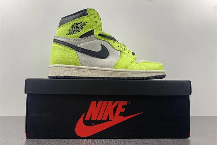 Air Jordan 1 High OG Volt Black Sail 555088-702