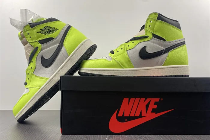 Air Jordan 1 High OG Volt Black Sail 555088-702