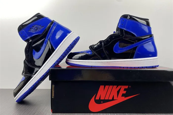 Air Jordan 1 Retro High OG Dark Marina Blue/Black-White 555088-404
