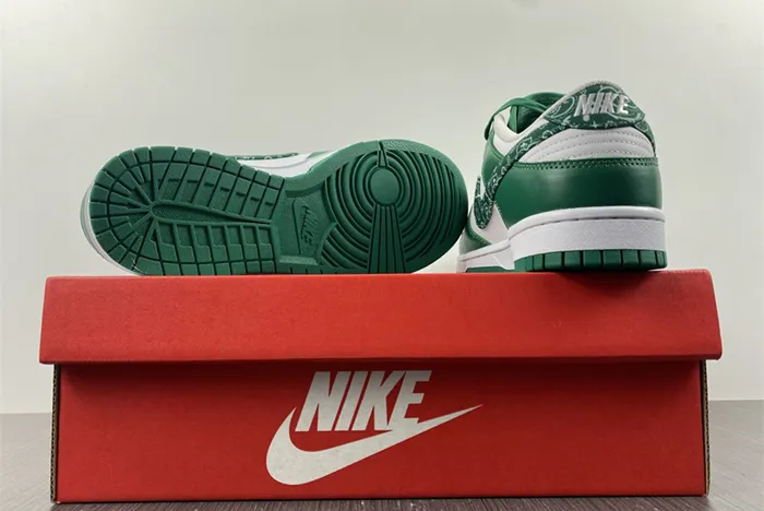 Nike Dunk Low Green Paisley DH4401-102