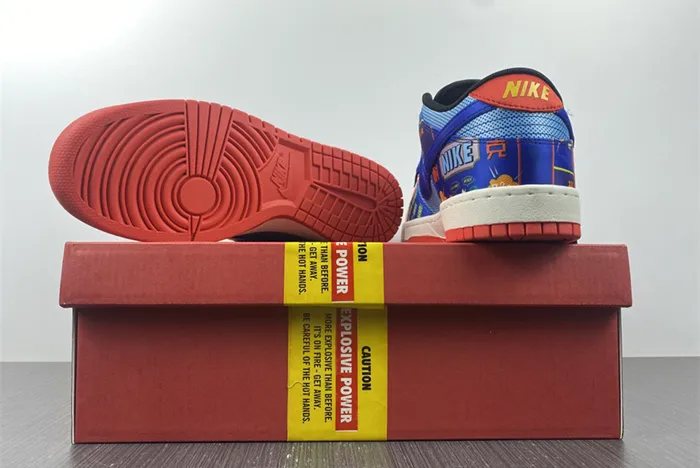 Nike Dunks Low Chinese New Year Firecracker DH4966-446