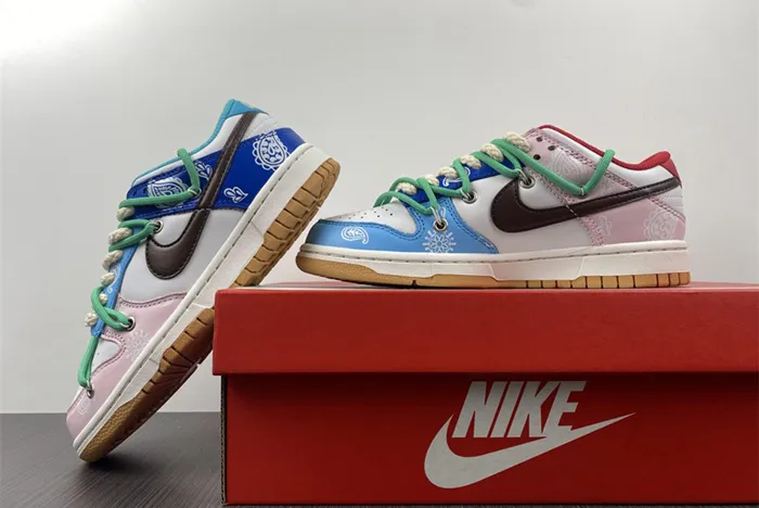 Nike Dunk Low SE FREE.99 CT2496-100