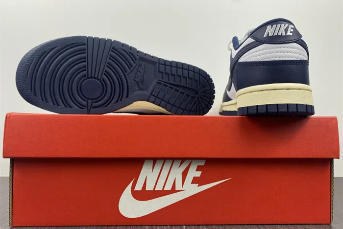 WMNS DUNK LOW VINTAGE NAVY DD1503-115