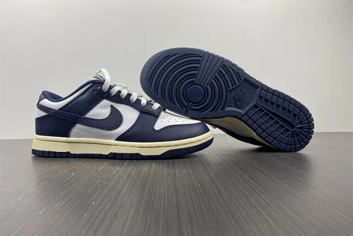 WMNS DUNK LOW VINTAGE NAVY DD1503-115