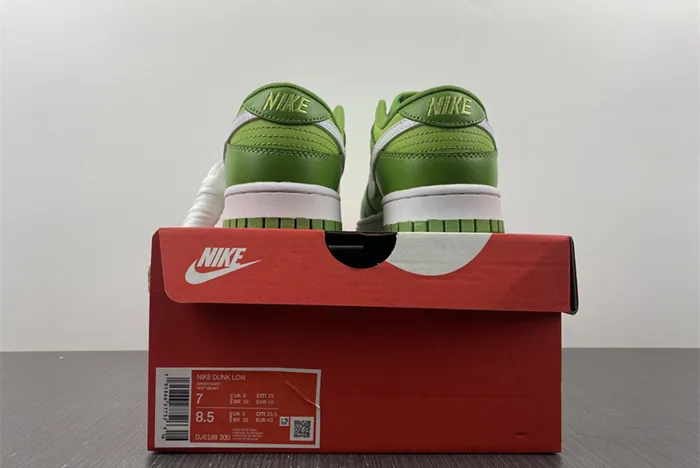Nike Dunk Low Green White DJ6188 300