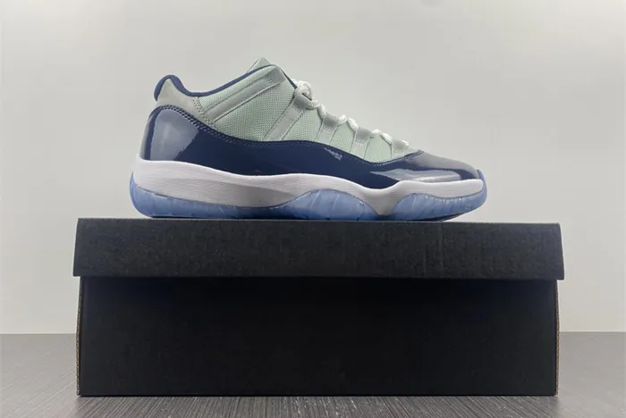Nike Air Jordan 11 Low Georgetown 528895-007