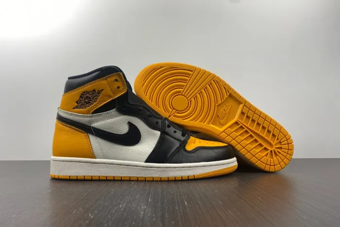 Air Jordan 1 High OG Yellow Toe 555088-711