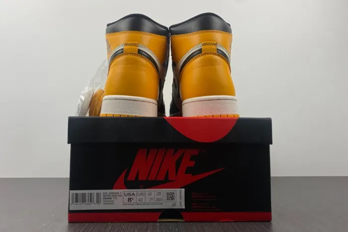 Air Jordan 1 High OG Yellow Toe 555088-711