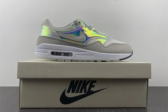 Nike Air Max 1 AMD La Ville Lumière DQ9326-100
