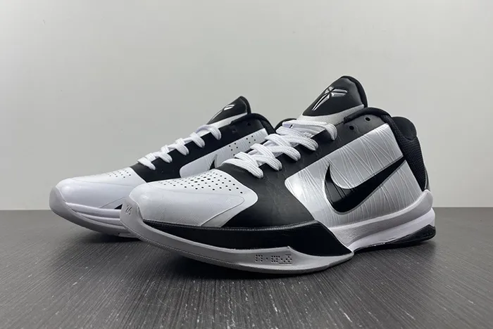 Zoom Kobe 5 Black White 407710-100