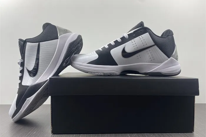 Zoom Kobe 5 Black White 407710-100