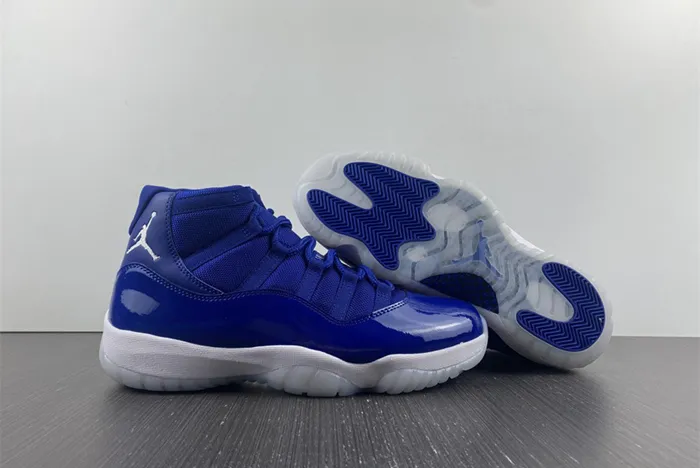 Air Jordan 11 retro high Midnight NAVY white AT7802-115