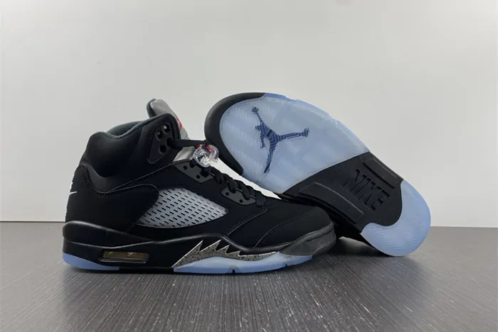Air Jordan 5 Metallic Black 845035-003