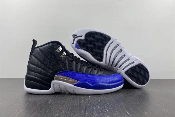Air Jordan 12 HyperRoyal Sneaker CT8013-041