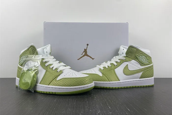 Air Jordan 1 Mid Green Python White Vivid Green DV2959 113