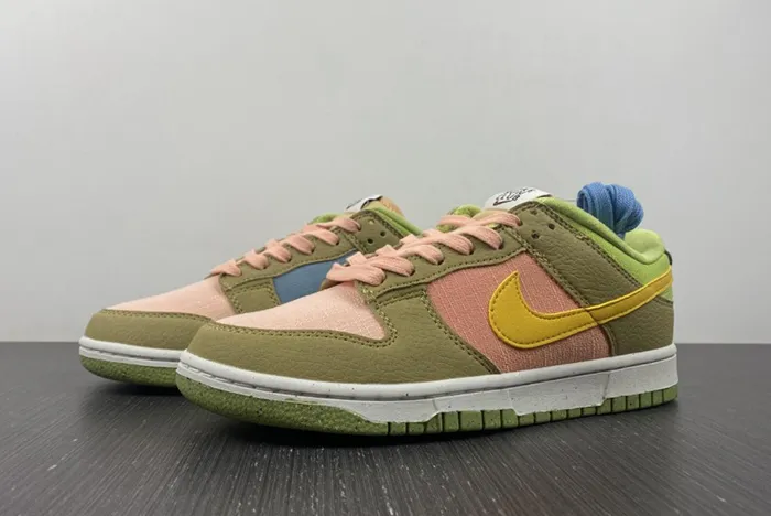 Nike Dunk Low Sun Club - Arctic Orange DM0583-800