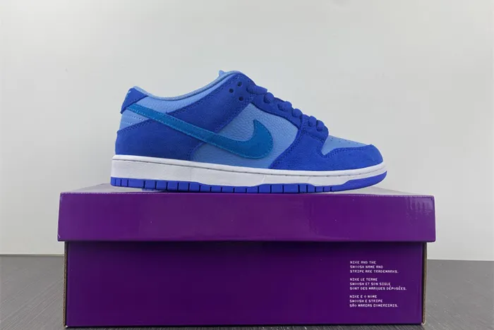 Nike SB Dunk Low Blue Raspberry DM0807 400