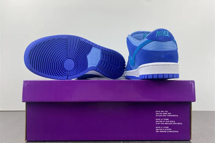 Nike SB Dunk Low Blue Raspberry DM0807 400