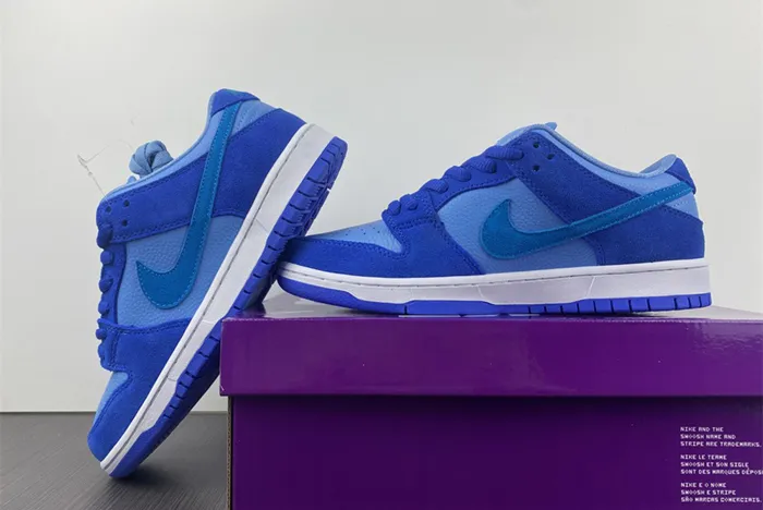 Nike SB Dunk Low Blue Raspberry DM0807 400
