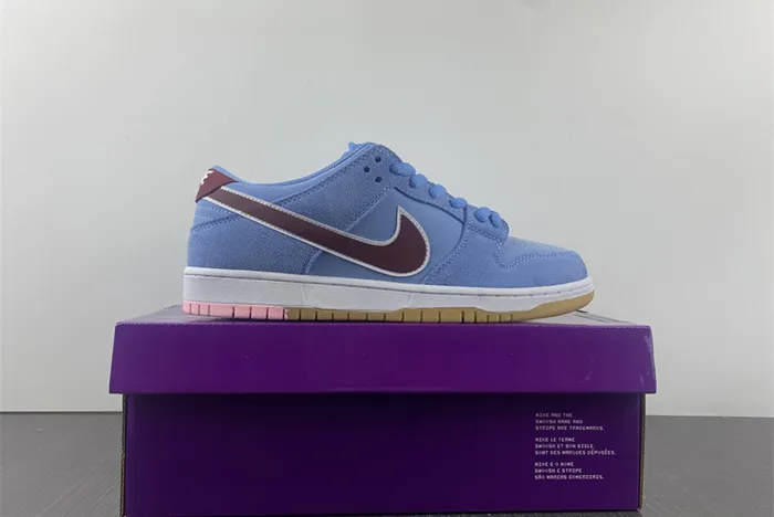 Nike SB Dunk Low Phillies DQ4040-400