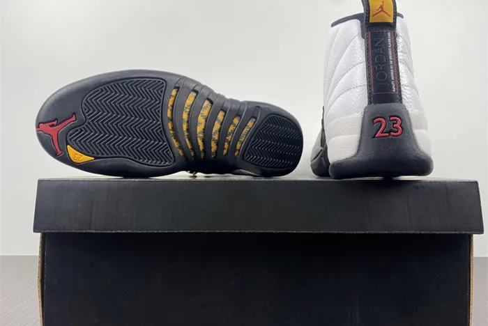Air Jordan 12 Taxi 130690-125