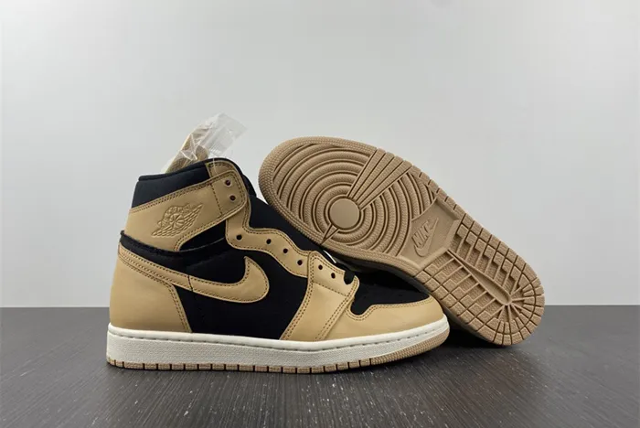 Air Jordan 1 High OG “Heirloom” 555088-202