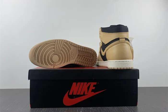 Air Jordan 1 High OG “Heirloom” 555088-202