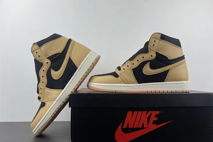 Air Jordan 1 High OG “Heirloom” 555088-202