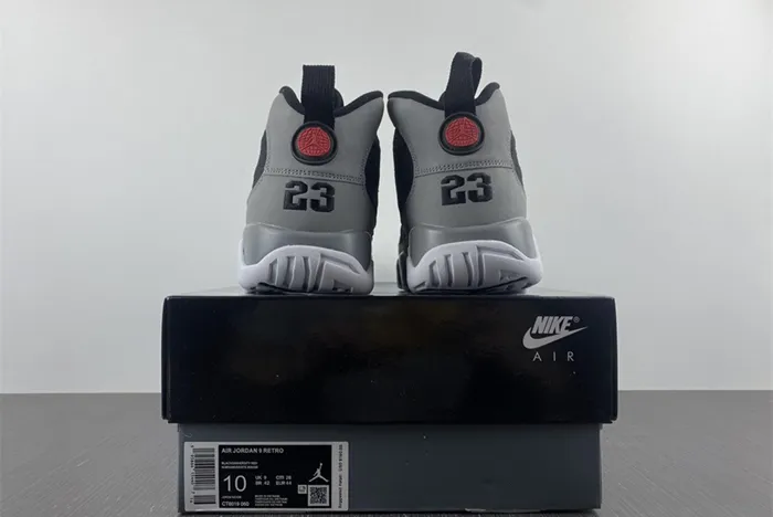 Jordan 9 RetroParticle Grey CT8019-060