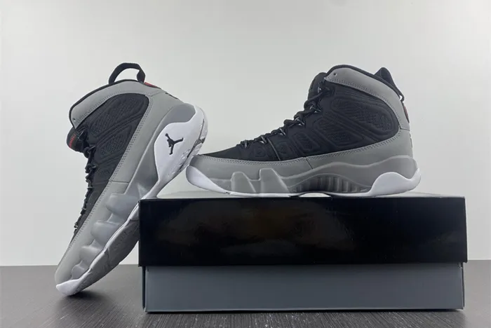Jordan 9 RetroParticle Grey CT8019-060