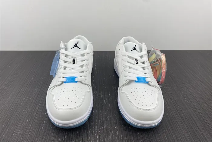 Nike Air Jordan 1 Low DA8301-101