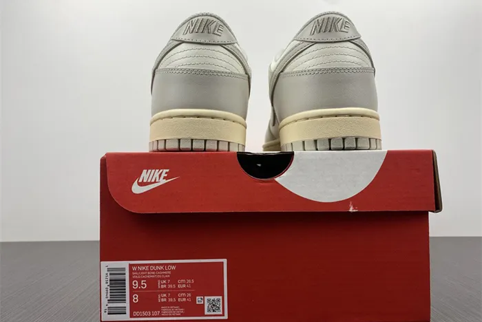 NIKE DUNK LOW White Gray DD1503-107