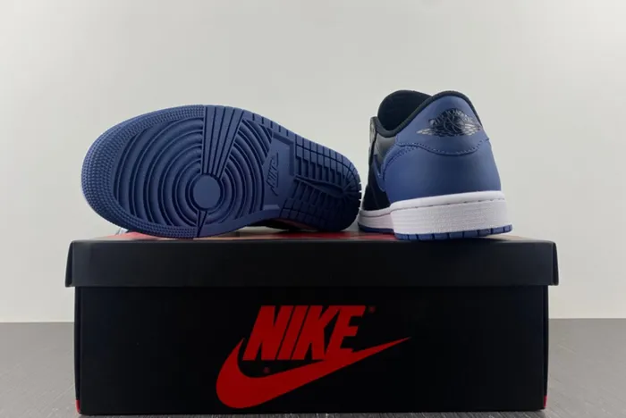 Air Jordan 1 Retro Low Mystic Navy CZ0790-041