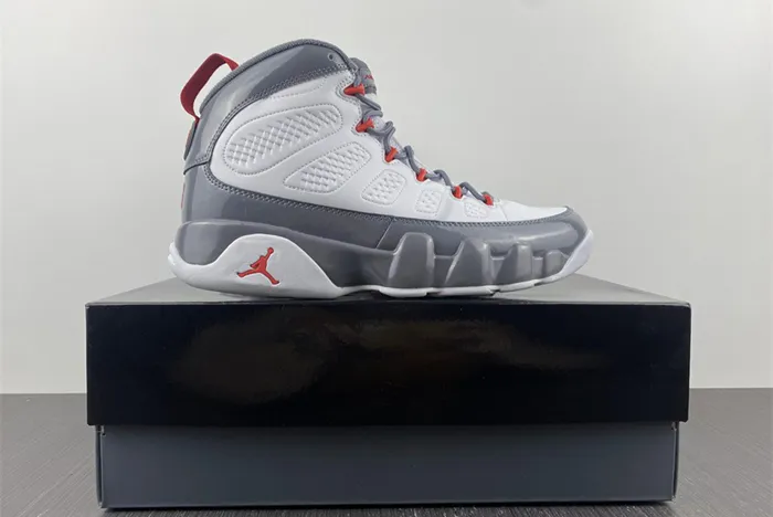 Air Jordan 9 “Fire Red”  CT8019-162