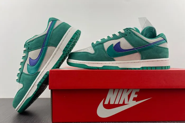 Nike Dunk Low SE 85 Sail Neptune Green DO9457 101