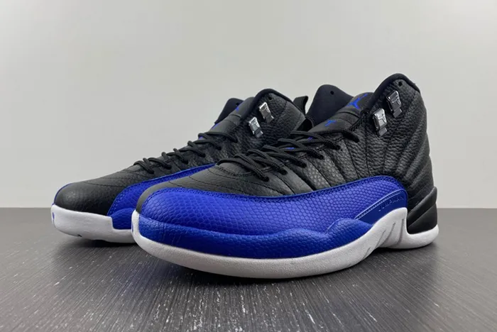 Air Jordan 12 WMNS Hyper Royal AO6068-004