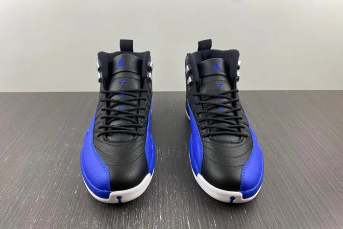 Air Jordan 12 WMNS Hyper Royal AO6068-004