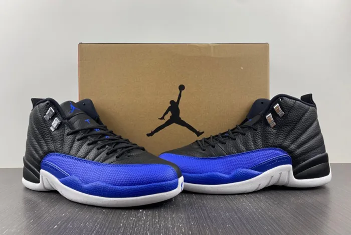 Air Jordan 12 WMNS Hyper Royal AO6068-004