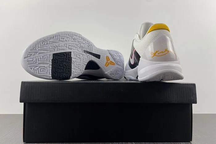 Nike Kobe 5 Protro Alternate Bruce Lee CD4991-101