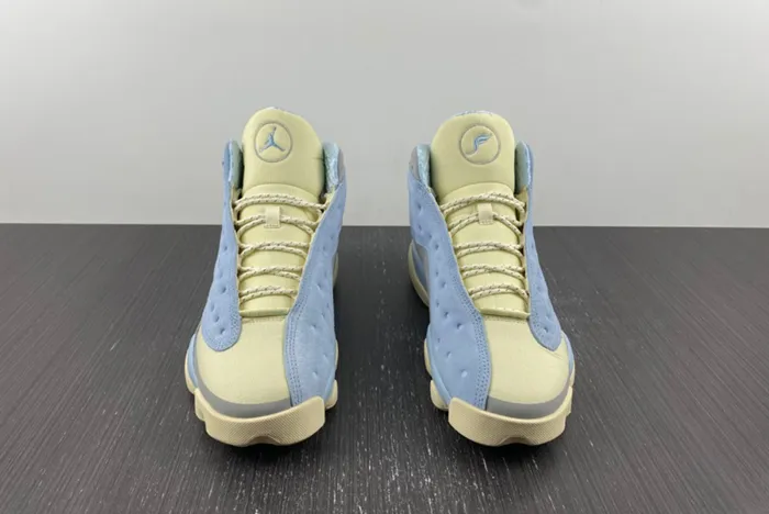 Air Jordan 13 SOLEFLY DX5763-100